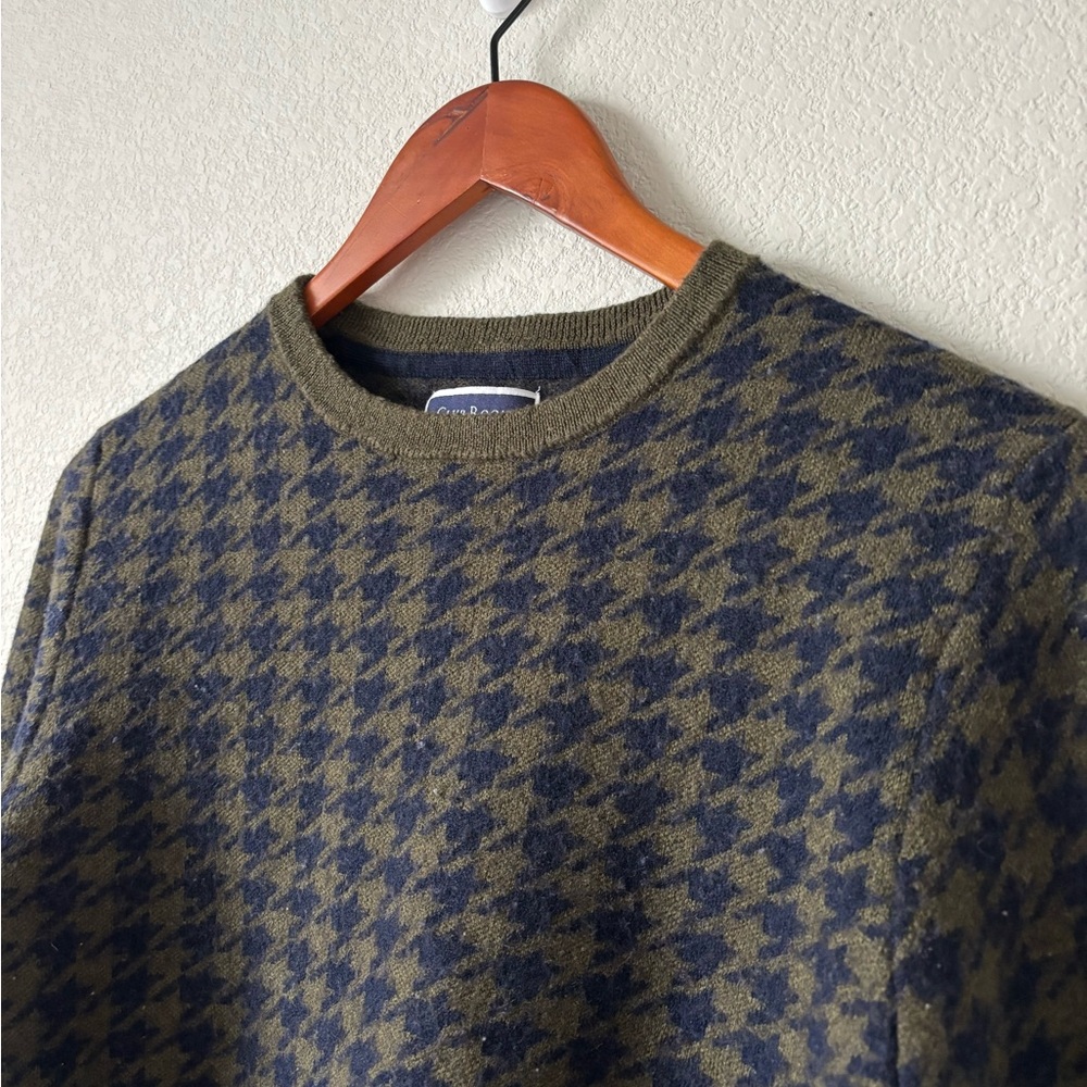Vintage Patterned Wool Sweater - image 3